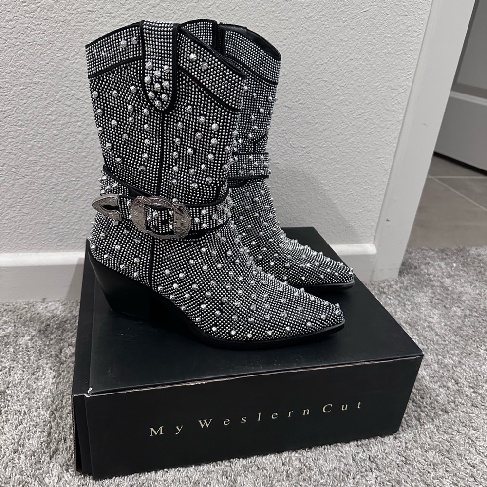 Black and Silver Women's Boots
